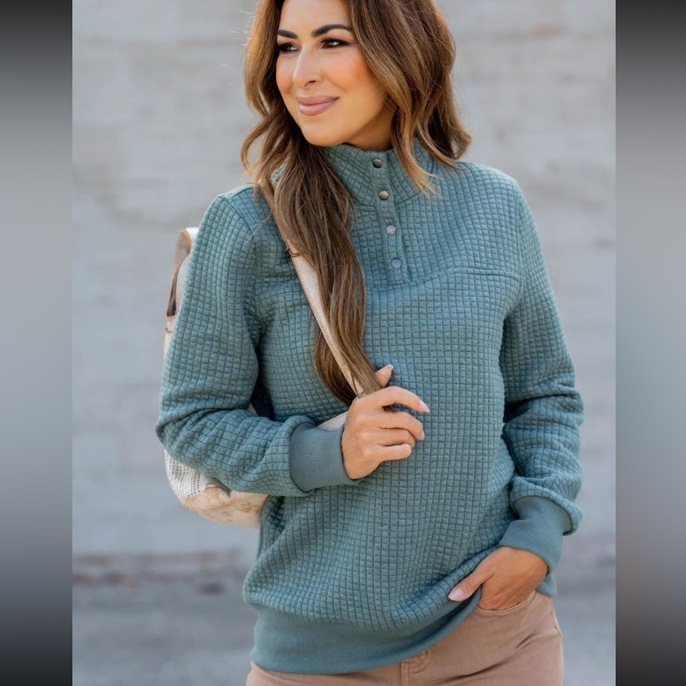 Boutique Quilted 1/2 Snap Pullover